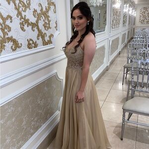 Elegant Gold Evening Gown